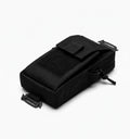  Velwel Handy-Tasche für Rucksack in Schwarz — Dreiviertelansicht, kompatibel mit Retraktor für sichere Handyhalterung beim Wandern